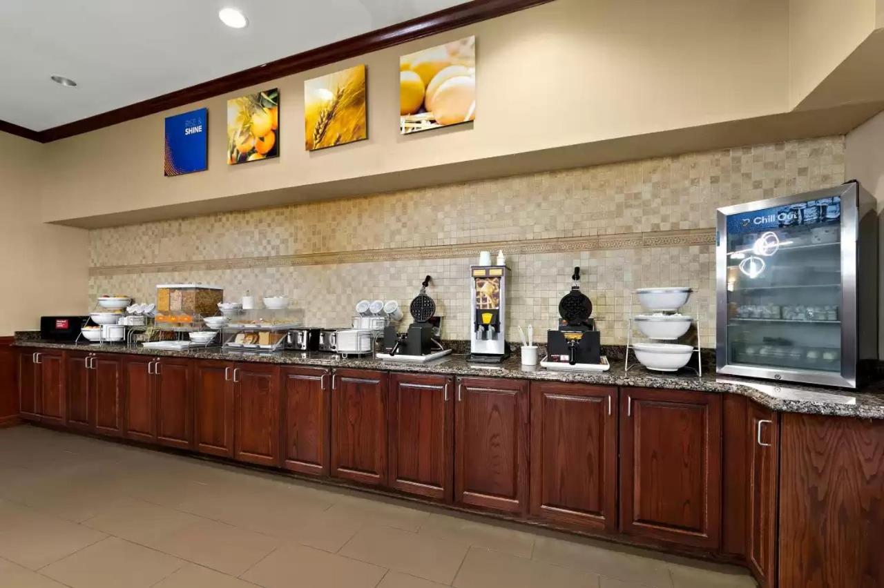 Comfort Suites Central Corpus Christi Exterior foto
