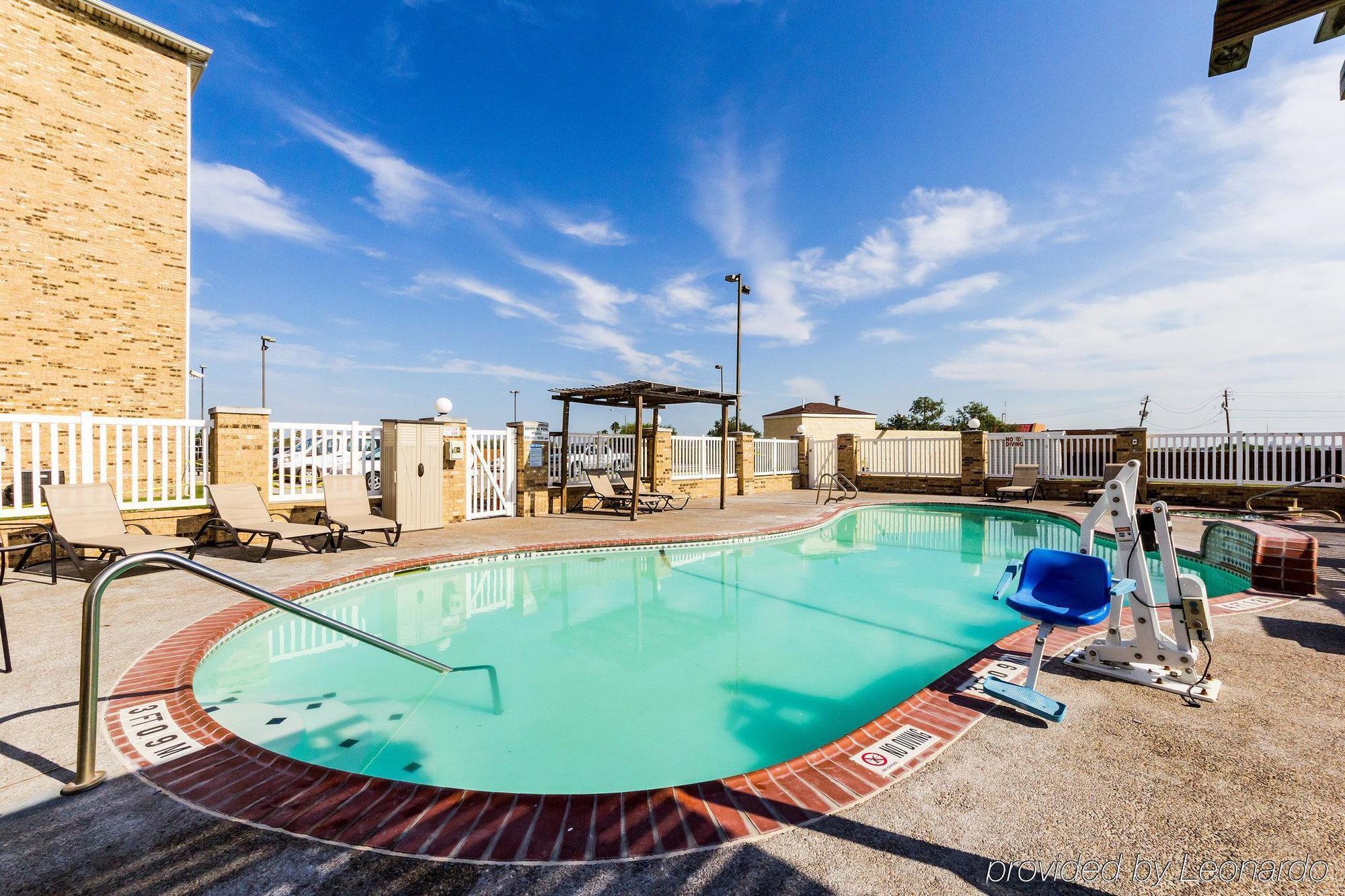 Comfort Suites Central Corpus Christi Exterior foto